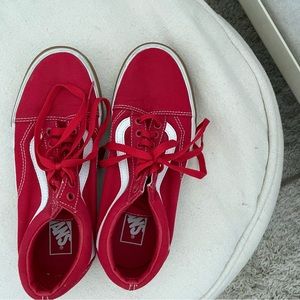 RED VANS